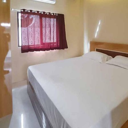 Jatiwangi Syariah Guest House Mitra Reddoorz Majalengka Extérieur photo