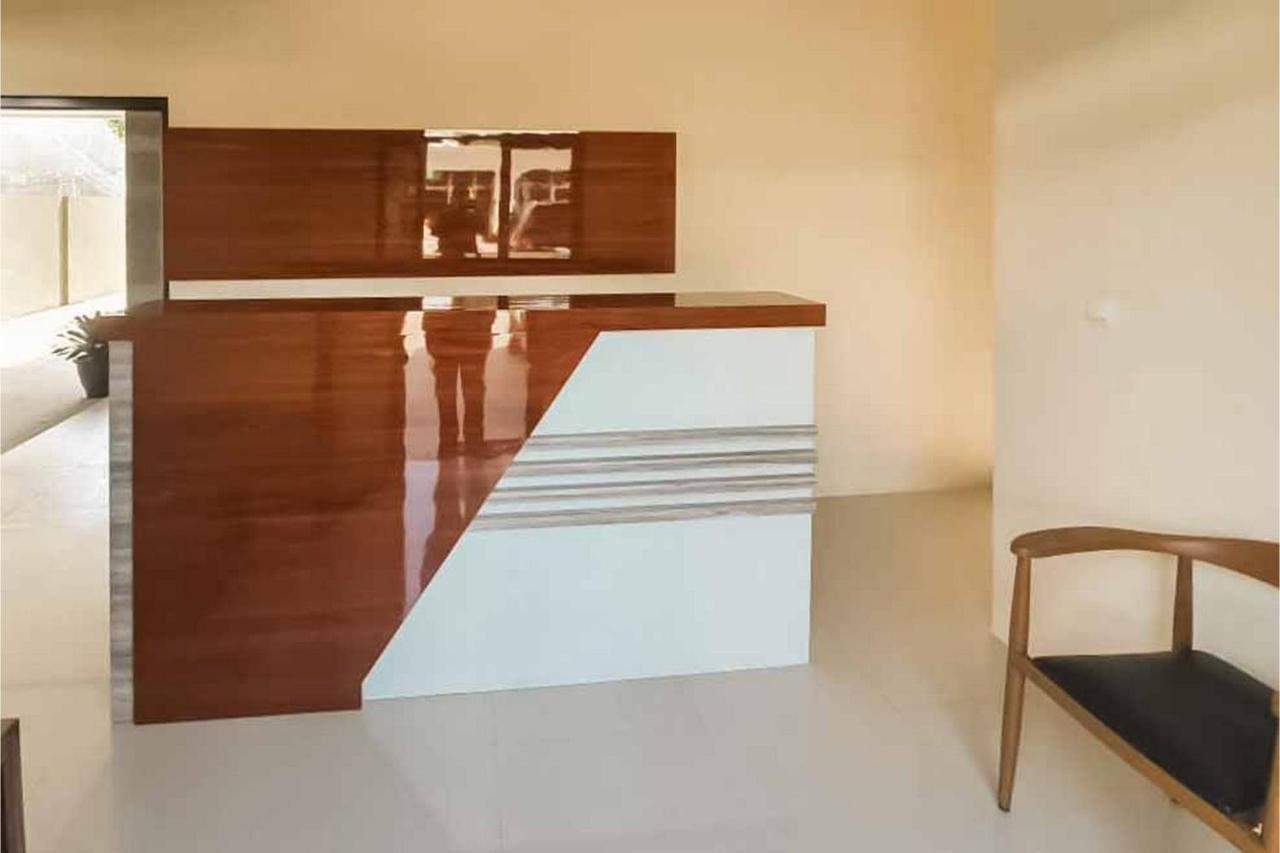 Jatiwangi Syariah Guest House Mitra Reddoorz Majalengka Extérieur photo